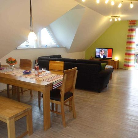 Ferienwohnung Regenbogenhaus Hasselberg  外观 照片