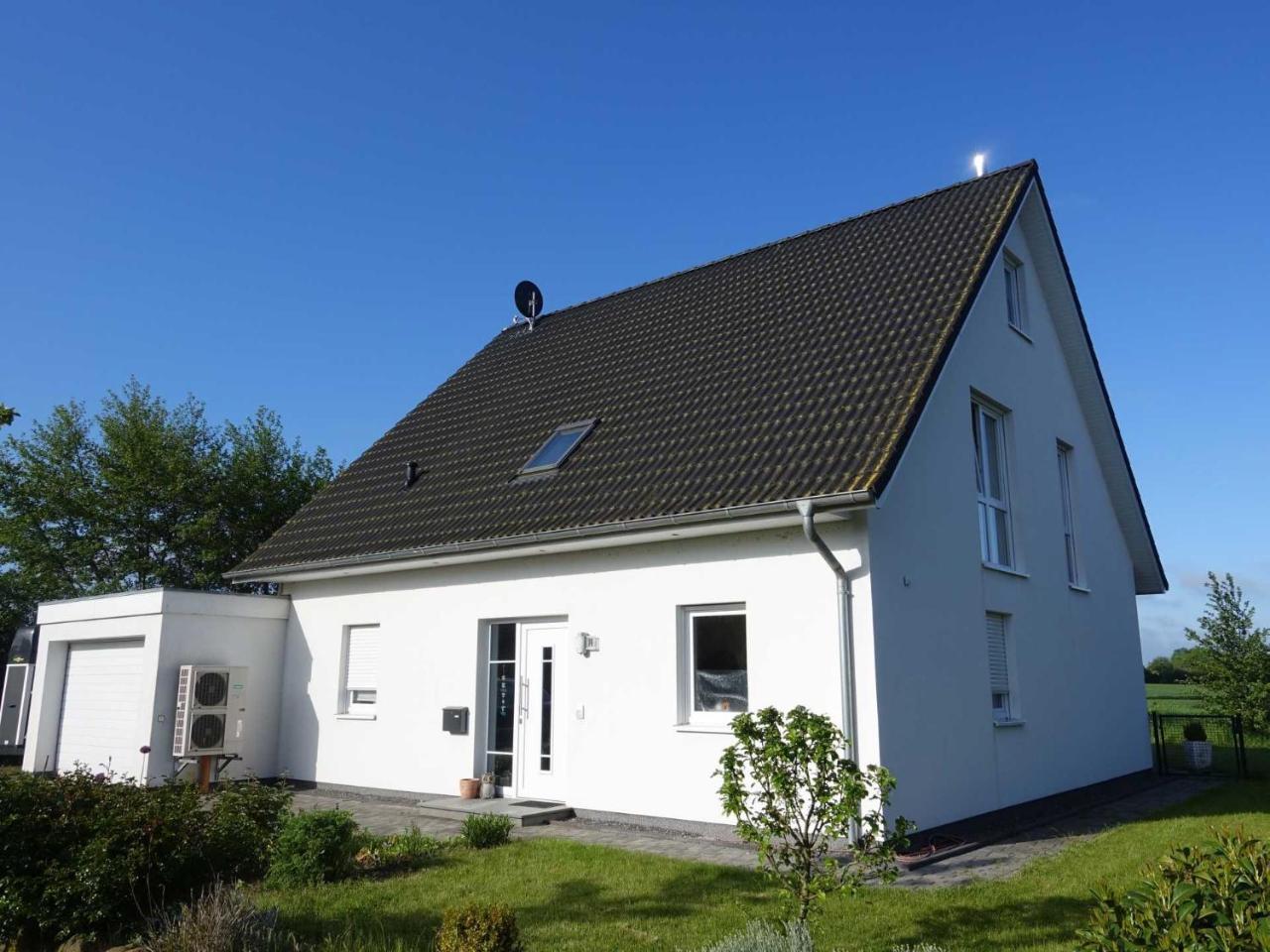 Ferienwohnung Regenbogenhaus Hasselberg  外观 照片