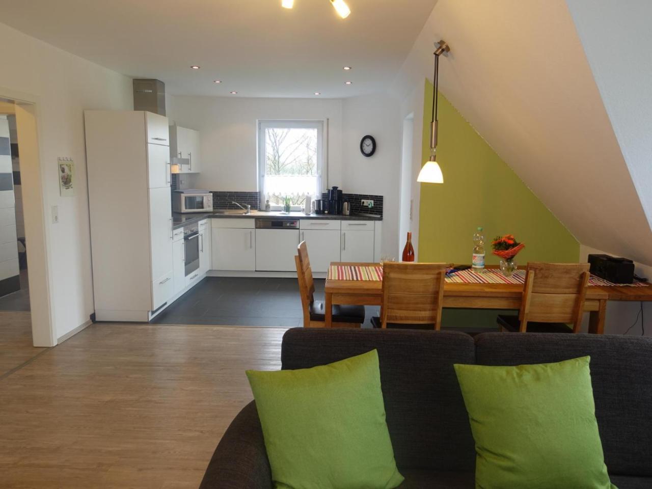 Ferienwohnung Regenbogenhaus Hasselberg  外观 照片